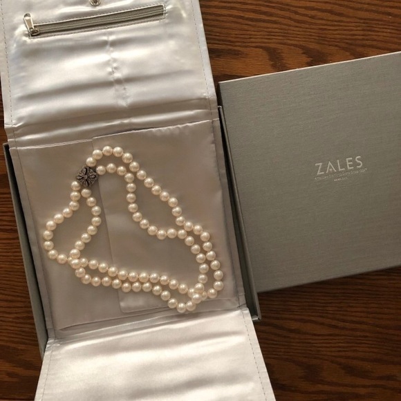 Authentic - Picture 2 of 5